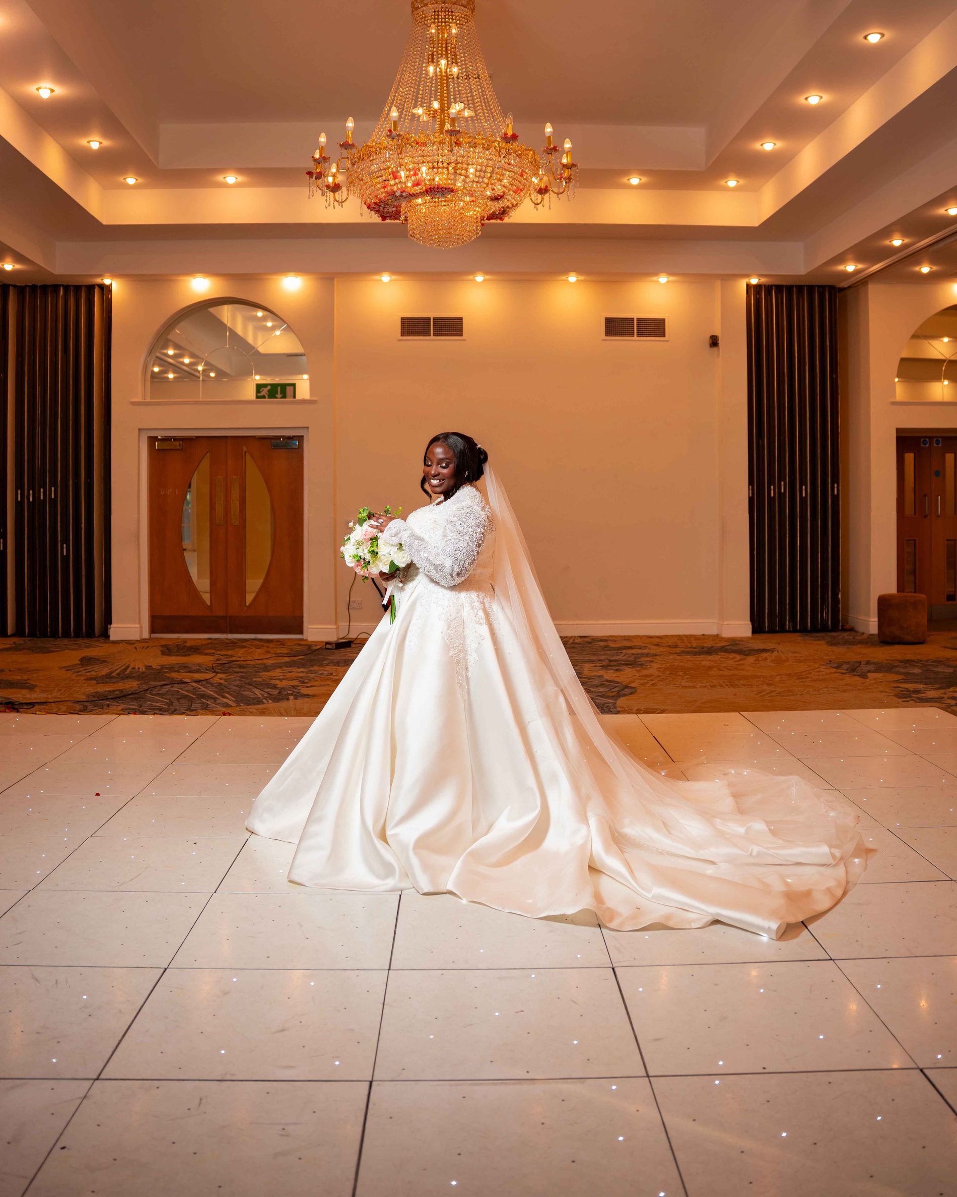 A wedding portrait captured by Smiedia